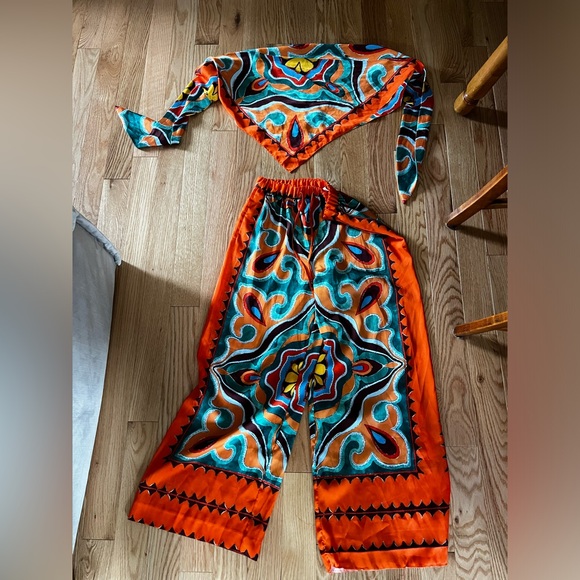 Zara Other - Zara Vibrant Orange, Teal, Black Printed Two-Piece Set
